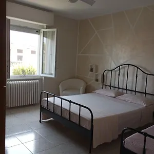 Casa Vacanze Il Fiore Di Loto , Zibido San Giacomo Italie